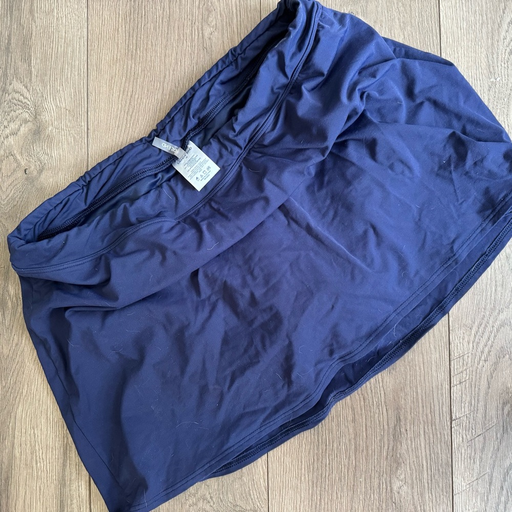 Lands end swim skirt navy size 12 great condition